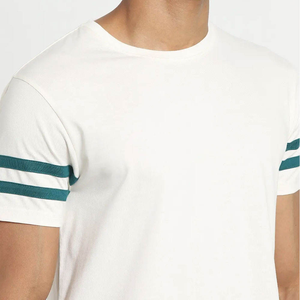 Camiseta blanca de manga corta para hombre de buena calidad con rayas verdes, corte regular, cuello redondo, informal, de algodón. - Product Image 4