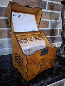 Caja de recetas de madera, caja de recetas personalizada, caja de recetas y tarjetas, separadores de recetas, regalo para esposa, organizador de recetas, almacenamiento de cocina - Product Image 2