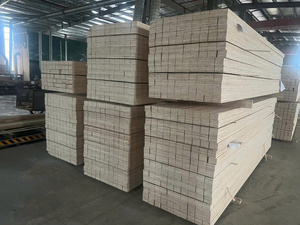 Fabricante Vietnamita de Vigas de Madera Contrachapada de Pino LVL para Construcción, Soporte Estructural y Encofrado de Hormigón - Product Image 2