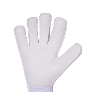 Guantes de Portero Profesionales, Látex Giga de 3.5mm, Relieve en el Dorso, Impresión de Silicona, Corte Híbrido, Correa Integrada, Diseño Personalizado - Product Image 4