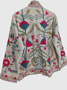 Veste à col mandarin brodée à la main avec des motifs floraux, manches longues, en coton, style bohème chic, vêtements de printemps pour femmes, taille plus - Product Image 4