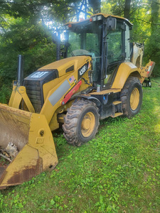 Caterpillar CAT 430 Backhoe Loader 2023 Model High Performance Hydraulic Enclosed Cabin 15 Ton Rated Load Motor Gear - Product Image 4