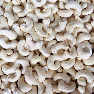 เม็ดมะม่วงหิมพานต์ลดราคาพิเศษ เม็ดมะม่วงหิมพานต์ซานติโก MOQ ต่ำ - Product Image 1