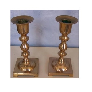 Candelabro de metal dorado premium para decoración del hogar y centros de mesa para bodas, diseño elegante, soporte de hierro para velas en oferta. - Product Image 4