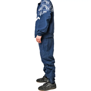 Ensemble de survêtement sportif pour homme, bleu marine imprimé, avec fermeture éclair intégrale, pantalon de jogging et veste en polyester à séchage rapide avec poches latérales - Product Image 3