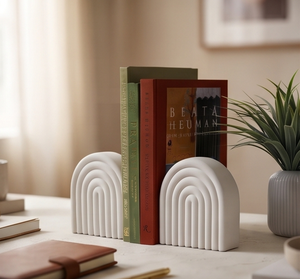 Porte-livres décoratifs modernes en métal blanc texturé, pour bibliothèque, bureau, décoration de table, vente en gros - Product Image 1