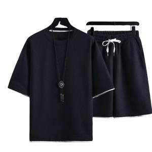 Conjunto de 2 Piezas para Hombre, Camiseta de Manga Corta y Pantalones Cortos de Satén de Poliéster, Transpirable, Ropa Deportiva Informal, con Logotipo Personalizado, Venta al Por Mayor - Product Image 1