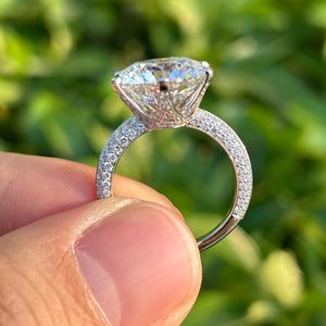 Anillo de compromiso de lujo con diamantes talla Asscher y halo ovalado grande en oro blanco, elegante regalo de aniversario nupcial - Product Image 3