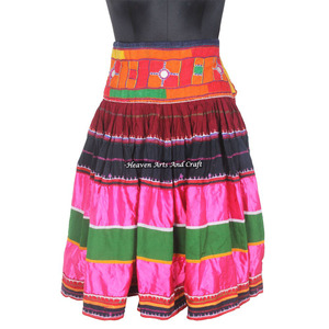 Falda de algodón banjara hecha a mano, precio al por mayor - Product Image 1