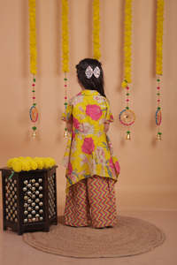 ชุดเสื้อผ้าเด็กผู้หญิงผ้าฝ้ายแขนสั้นลำลองสีพื้นสำหรับเด็กอายุ1-5ปี - Product Image 4