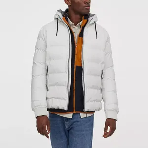 Blouson matelassé pour homme de haute qualité, nouveau design, respirant, léger, en tissu bulle, motif camouflage, logo frontal, pour la saison printanière - Product Image 1