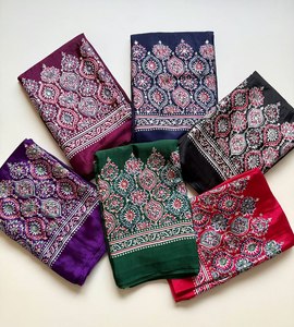 Sari traditionnel Royal Ajrak avec travail de miroir, en soie crêpe douce, sans plis, toutes saisons, travail artisanal de qualité supérieure - Product Image 6
