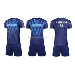 Ensemble de maillots et shorts de football, uniformes de football personnalisés par sublimation, respirants, grandes tailles pour adultes - Product Image 4