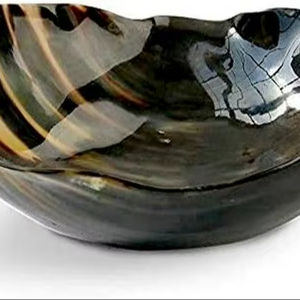 Bol de service artisanal en corne de buffle et de bœuf de haute qualité avec poignée, grande vaisselle artistique de collection - Product Image 1