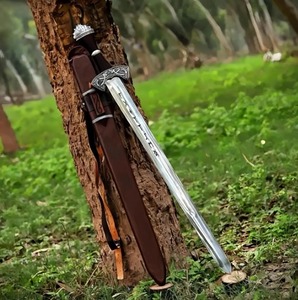 Réplica de Espada Vikinga Suontaka Hecha a Mano - Espada de Acero Inoxidable de Espiga Completa con Funda - Regalo de Aniversario para Esposo, Hombres - Product Image 4