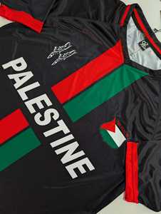 เสื้อเจอร์ซีย์แบบซับลิเมชั่นสั่งทำพิเศษ โลโก้ด้านหน้า โพลีเอสเตอร์ 100% สำหรับการแข่งขันและฝึกซ้อม ระบายอากาศได้ดี แขนสั้น ทรงปกติ เสื้อผ้าสำหรับผู้ใหญ่ - Product Image 5