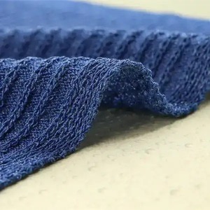 Termal aşınma için 1/28nm sayısı mavi boyalı dokulu 60% ile % 40% geri dönüşümlü Polyester ve %  savlo viskon karışımlı fonksiyonel iplik - Product Image 1