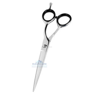 Tijeras de Barbero DAVICON de Acero Inoxidable de Alta Calidad con Anillo Negro |   Tijeras de Belleza y Peluquería |   Instrumentos de Belleza - Product Image 4