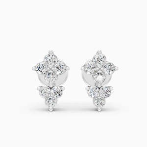 Clous d'oreilles en diamants cultivés en laboratoire éthiques, modèle Cluster Bloom, 0,13 ct, en or jaune, blanc et rose 9 carats - Product Image 3