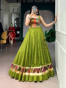 Traje de Baile Indio Garba, Lehenga Choli de Algodón con Bordado Pesado y Espejos, Vestido Navratri Dandiya, Proveedor al por Mayor - Product Image 4