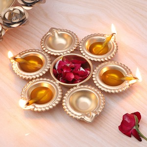 Solid Metal Urli Bowl Antique Style Floating Diya Flower Decorative Bowl <b>Mandir</b> Decoration - Product Image 4