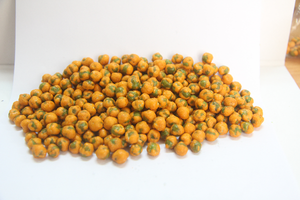 Snack de petits pois verts acidulés et épicés saveur gourmet pour le partage social et les collations décontractées - Product Image 5