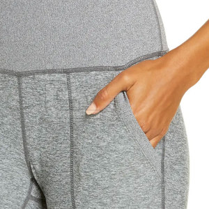 Leggings de yoga avec logo personnalisé imprimé, taille élastique, vente directe d'usine, vêtements de sport, service OEM. - Product Image 5