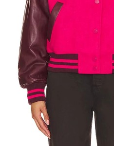 Chaqueta Varsity Personalizada para Mujer, Chaqueta de Lana con Mangas de Cuero, Chaqueta Letterman Bordada, Ropa Urbana de Moda, Servicio de Muestras OEM ODM - Product Image 2