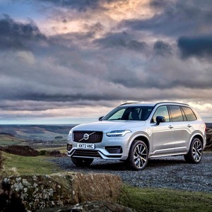 Véhicule d'exportation fiable Volvo XC90 SUV de luxe haut de gamme 7 places automatique AWD, prix compétitif, fourni directement par l'usine - Product Image 3