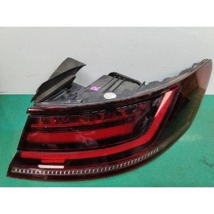 Luz Trasera Derecha Usada para Arteon 3G8945208J - Product Image 2