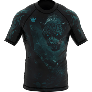 Rashguard de compression MMA unisexe noir, ajusté, léger, respirant, à séchage rapide, en polyester, pour arts martiaux mixtes, avec logo sur le devant - Product Image 1