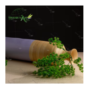 Jarrones de Flores de Bambú Vietnamita Ecológicos y Personalizables, Pieza Decorativa Moderna que Equilibra la Artesanía y la Naturaleza - Product Image 1