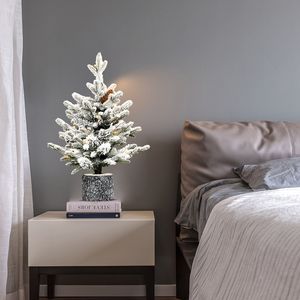 Sapin de Noël floqué pré-éclairé de 2,1 m avec 30 lumières, 189 pointes de branches en PE/PVC, arbre artificiel en pot avec neige - Product Image 2