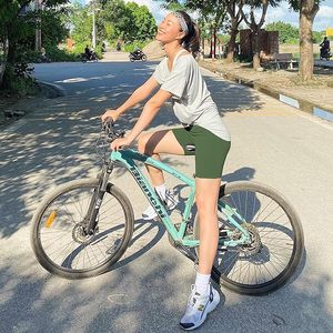 Shorts cycliste vert uni taille haute pour femme, extensibles, tricotés, style sportif, avec taille élastique - Product Image 4