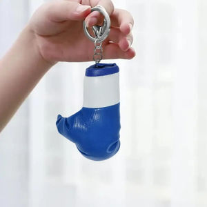 Porte-clés mini-gant de boxe personnalisé en cuir PU et PVC pour les amateurs de sport, avec logo personnalisé - Product Image 6