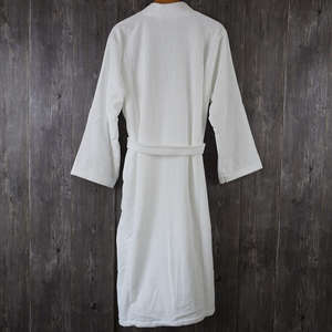 Albornoz Blanco de Algodón 100% de Venta Directa de Fábrica Nesta Sports China, Albornoces de Hotel para Hombre y Mujer con Logotipo Bordado Personalizado - Product Image 3