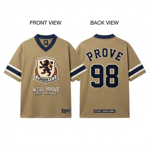 เสื้อฟุตบอลสั่งทำพิเศษ 180 GSM ผ้าโพลีเอสเตอร์ 100% สีแดงเบอร์กันดี ขอบยางยืด ปักตราสโมสร พิมพ์ลายดิจิทัล ระบายเหงื่อได้เร็ว - Product Image 3