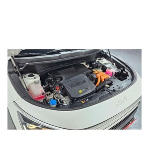 Kia Niro Prestige 2023, 52 910 km, Volant à Gauche, Sièges en Cuir, Caméra Arrière - Product Image 6
