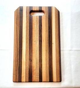Planche à découper rectangulaire en bois naturel de qualité supérieure, durable, faite à la main, épaisseur 1,2 cm, passe au lave-vaisselle, pour légumes et fruits - Product Image 6