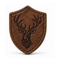 Écussons en cuir personnalisés au design moderne, étiquettes en relief avec logo, accessoires vestimentaires haut de gamme pour vestes, sacs, chapeaux, vente en gros