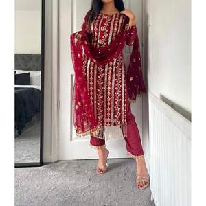 Presentando un Nuevo Conjunto de Diseñador, Top Largo, Pantalón y Dupatta en un Estilo Elegante OC5001 - Product Image 1