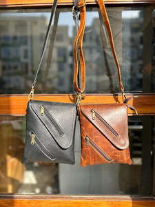 Bolsos de mano con estilo de cuero auténtico de grano completo hechos a mano, bolsos de lujo Unisex, gran oferta para uso de mujeres - Product Image 2