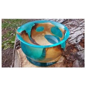 Tazón de Resina Epoxi y Madera de Lujo, Libre de BPA, con Base de Madera Hecha a Mano y Detalles Artísticos en Resina para una Presentación de Alta Gama - Product Image 3