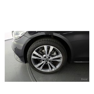 Mercedes-Benz Clase C C220 d 4MATIC 2020, 28,371 km, Diésel, Automático, Emisión Euro V, Volante a la Izquierda, Cámara Trasera - Product Image 5