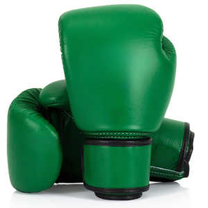 Gants de boxe en cuir vert à doigts entiers avec fermeture à lacets au poignet pour adultes – Équipement d'entraînement - Product Image 5