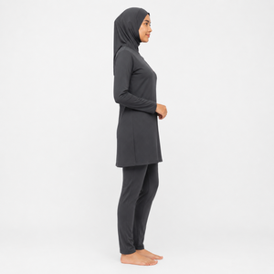 Ensemble burkini pour femmes, confectionné en tissu extensible léger, offrant une couverture complète et des mouvements faciles pour la natation en piscine et les sorties à la plage. - Product Image 3