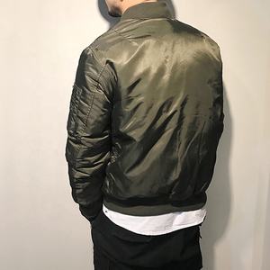 Vestes bomber chaudes de qualité supérieure pour hommes, col rond, manches régulières, coupe-vent, manteau d'hiver durable - Product Image 4