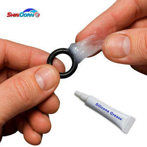 Lubrifiant industriel <span class=keywords><strong>Graisse</strong></span> au <span class=keywords><strong>silicone</strong></span> de qualité alimentaire 5g à 8g Certifié NSF Composé d'<span class=keywords><strong>étanchéité</strong></span> - Product Image 4