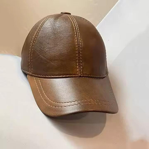 Gorra de Cuero Genuino Hecha a Mano para Hombre, Estilo Motero Vintage, Logotipo Personalizado, Gorra de Béisbol de Cuero Ajustable - Product Image 3