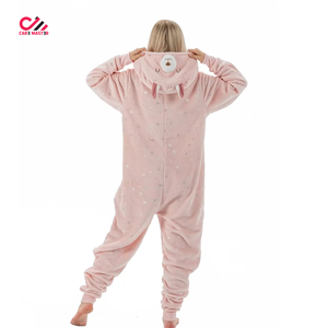 Combinaison de nuit chaude pour femme en polaire rose à capuche, longue, à manches longues, confortable pour l'hiver, motif étoiles imprimé, Care Master - Product Image 4